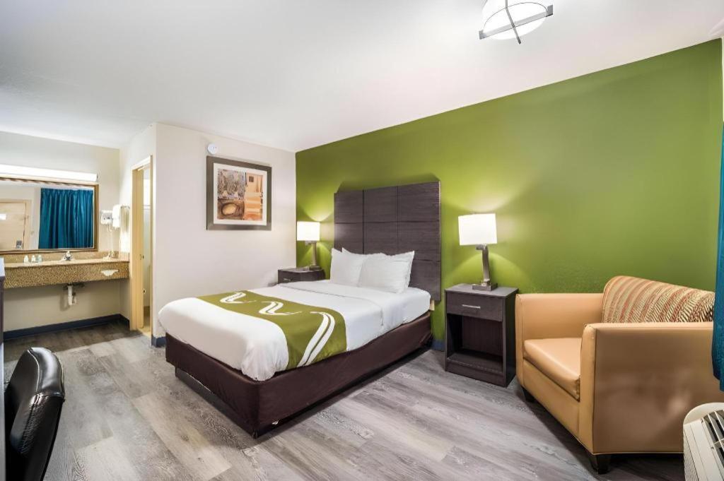 Quality Inn Columbia Airport West Columbia Εξωτερικό φωτογραφία