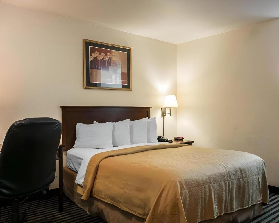 Quality Inn Columbia Airport West Columbia Εξωτερικό φωτογραφία