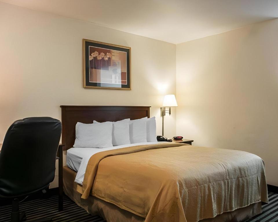 Quality Inn Columbia Airport West Columbia Εξωτερικό φωτογραφία
