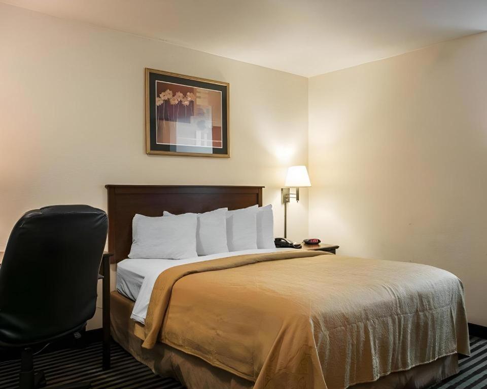Quality Inn Columbia Airport West Columbia Εξωτερικό φωτογραφία
